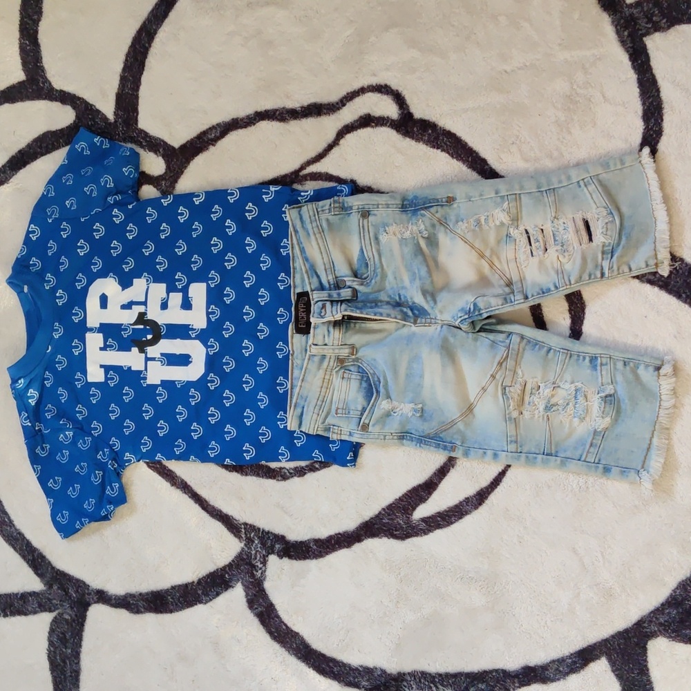 Matching set for boys - Picture 1 of 3